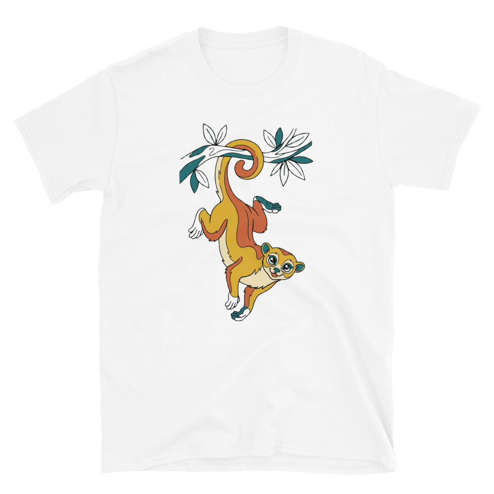 T-shirt kinkajou unisexe blanc – illustration graphique kinkajou suspendu à une branche, palette moutarde terracotta vert forêt, vue de face à plat
