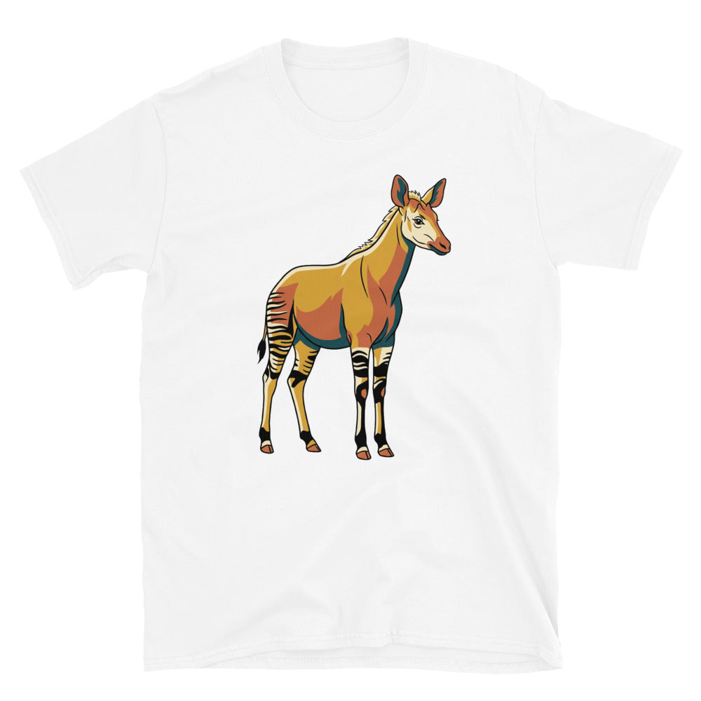 T-shirt okapi blanc face – illustration line-art okapi en pied, traits encre noire et tons moutarde, coton 100 %